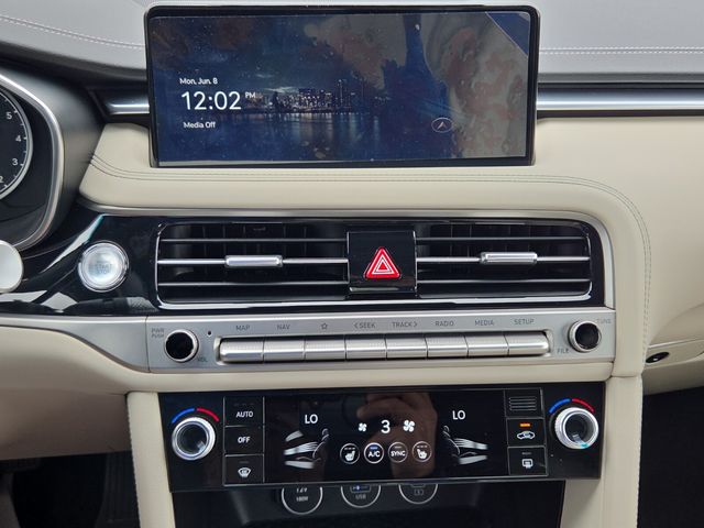 2026 GENESIS G70 Standard - Photo 21