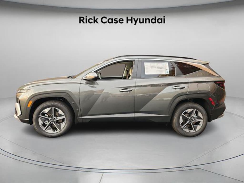 New 2026 Hyundai Tucson Hybrid SEL SUV