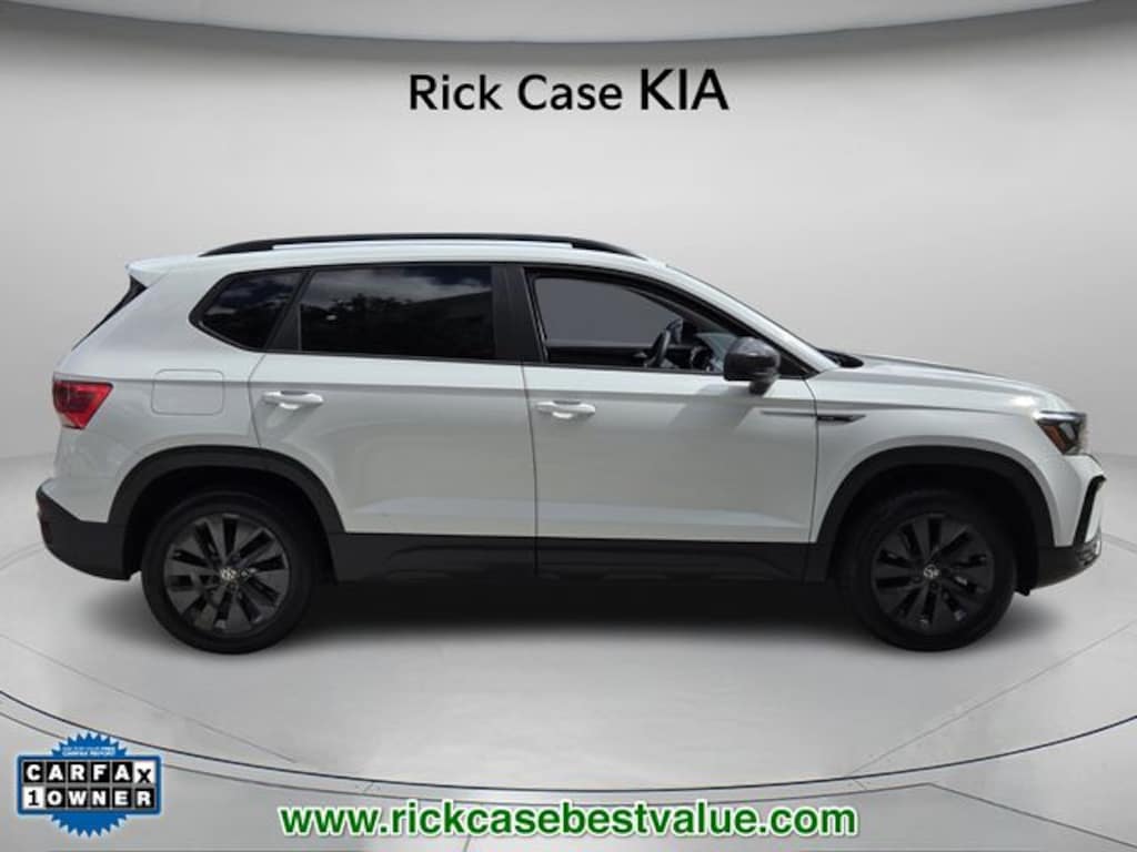 Used 2022 Volkswagen Taos 1.5T S SUV