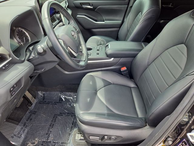 2023 Toyota Highlander XLE - Photo 10