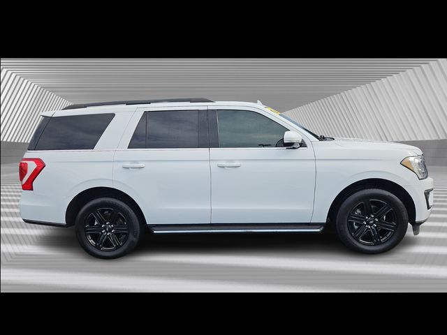 2020 Ford Expedition XLT photo 2