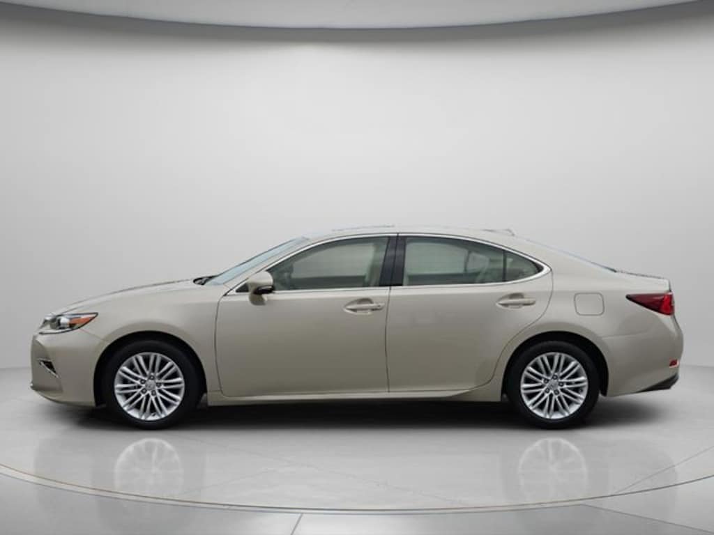 Used 2016 Lexus ES 350 Sedan