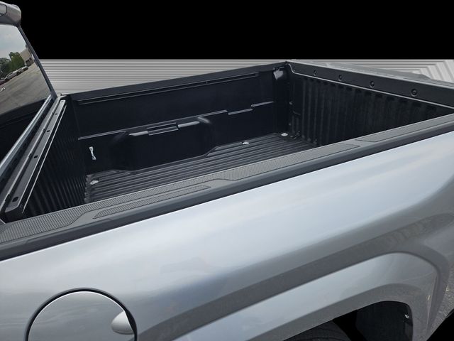 2024 Toyota Tacoma SR5 photo 3