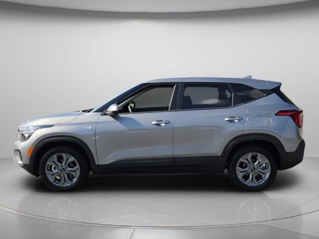 Used 2026 Kia Seltos LX SUV