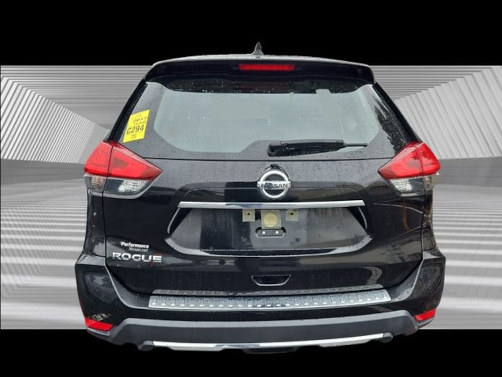 Used 2017 Nissan Rogue S SUV