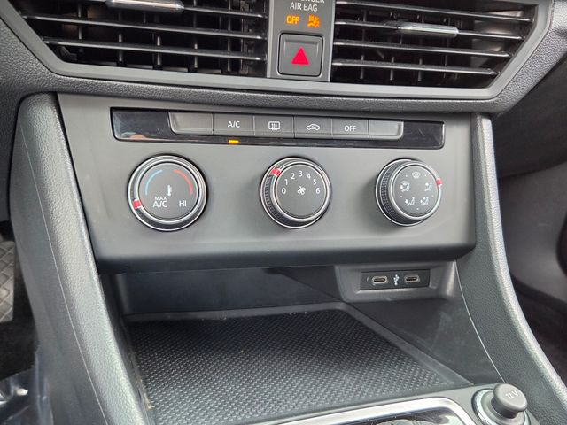 2020 Volkswagen Jetta S - Photo 19
