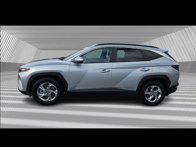 2023 Hyundai Tucson SEL photo 2