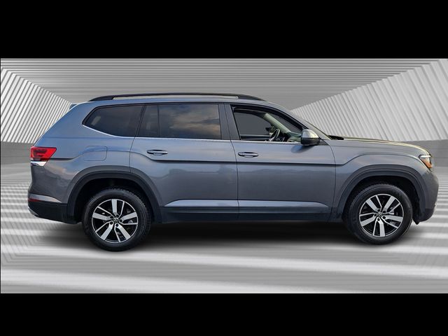 2021 Volkswagen Atlas SE photo 3