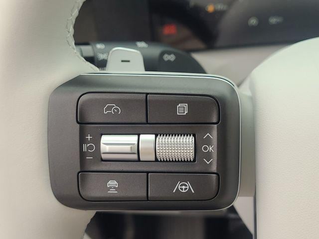 2026 Hyundai Palisade Limited - Photo 13