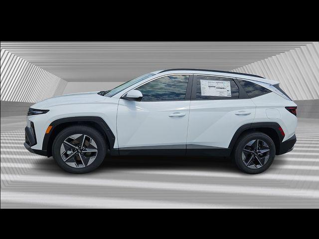 2025 Hyundai Tucson SEL photo 2