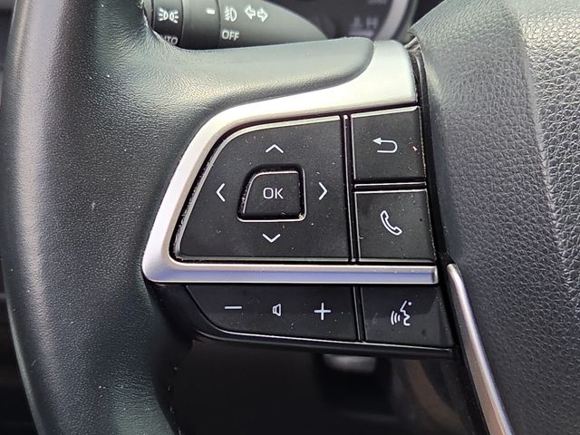 2023 Toyota Highlander XLE - Photo 25