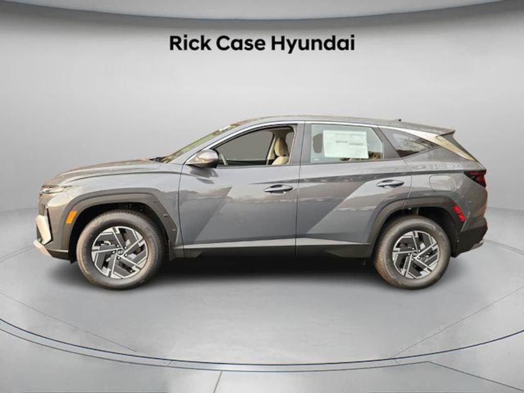 New 2026 Hyundai Tucson Hybrid Blue SUV