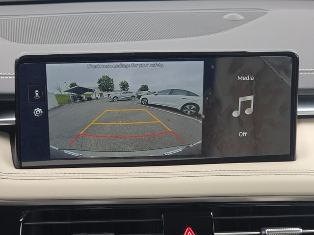 2026 GENESIS G70 Standard - Photo 22