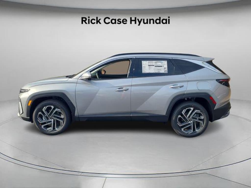 New 2026 Hyundai Tucson Limited AWD SUV