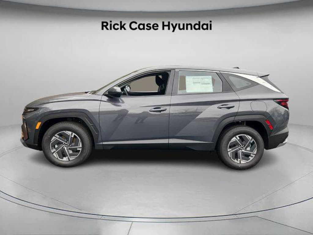 New 2026 Hyundai Tucson Hybrid Blue SUV