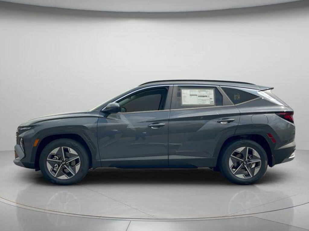 New 2026 Hyundai Tucson SEL FWD SUV