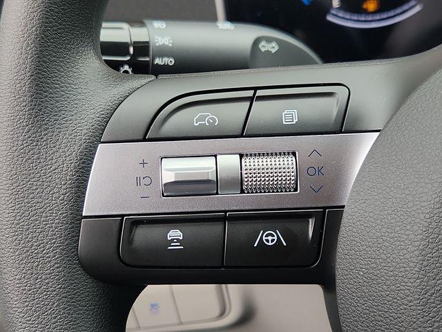 2026 Hyundai Tucson SE - Photo 13