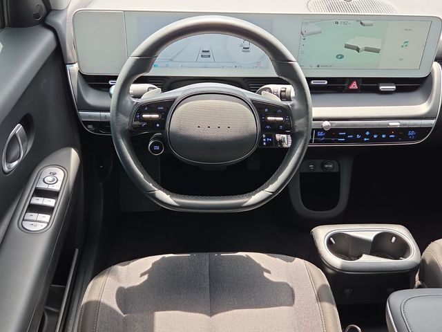 2023 Hyundai IONIQ 5 SE - Photo 12
