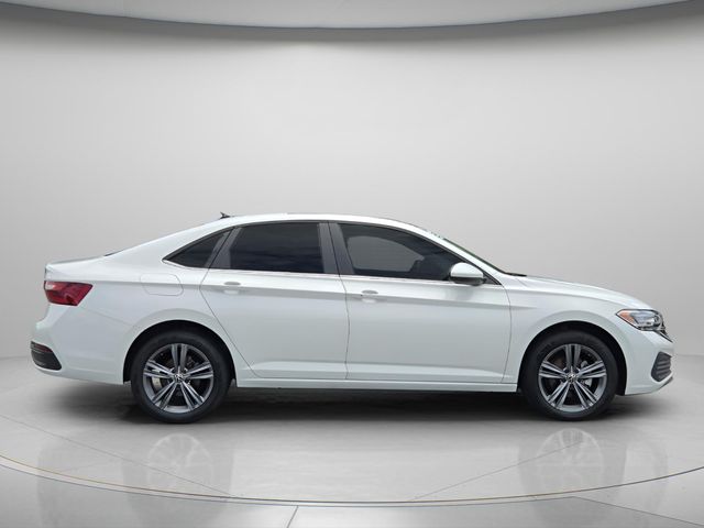 2023 Volkswagen Jetta SE - Photo 8