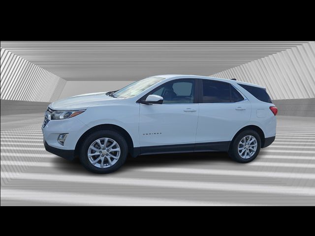 2021 Chevrolet Equinox LT photo 2