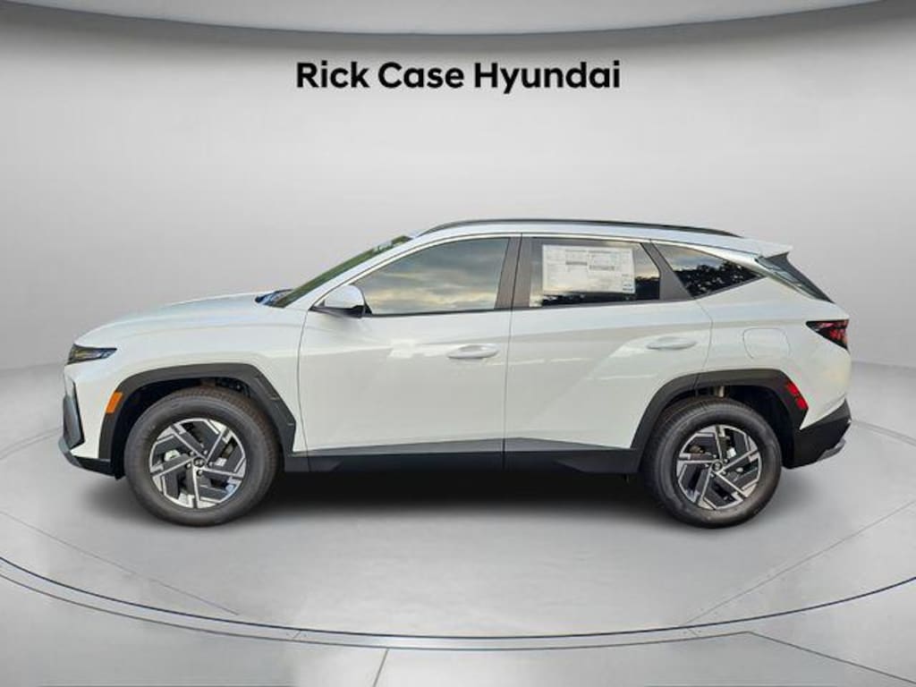 New 2025 Hyundai Tucson Hybrid Blue SUV