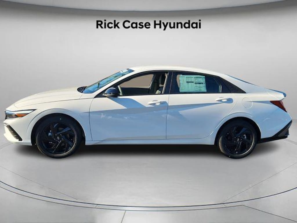 New 2026 Hyundai Elantra SEL Sport Sedan