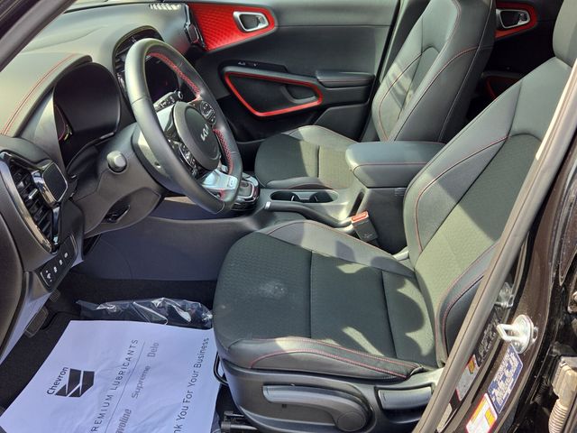 2024 Kia Soul GT-Line - Photo 11