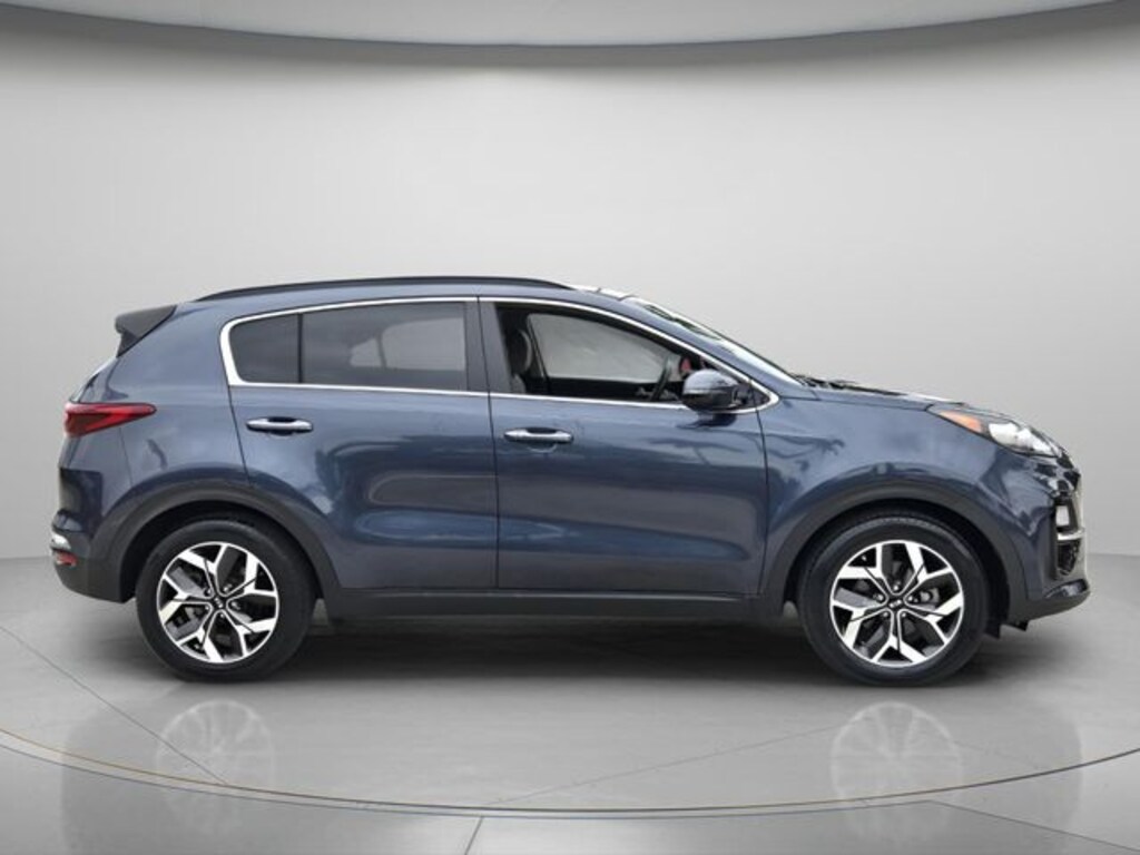 Used 2022 Kia Sportage EX SUV