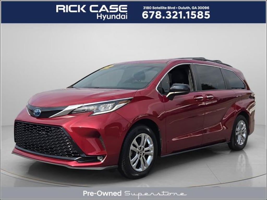 Used 2022 Toyota Sienna XSE 7 Passenger Minivan/Van