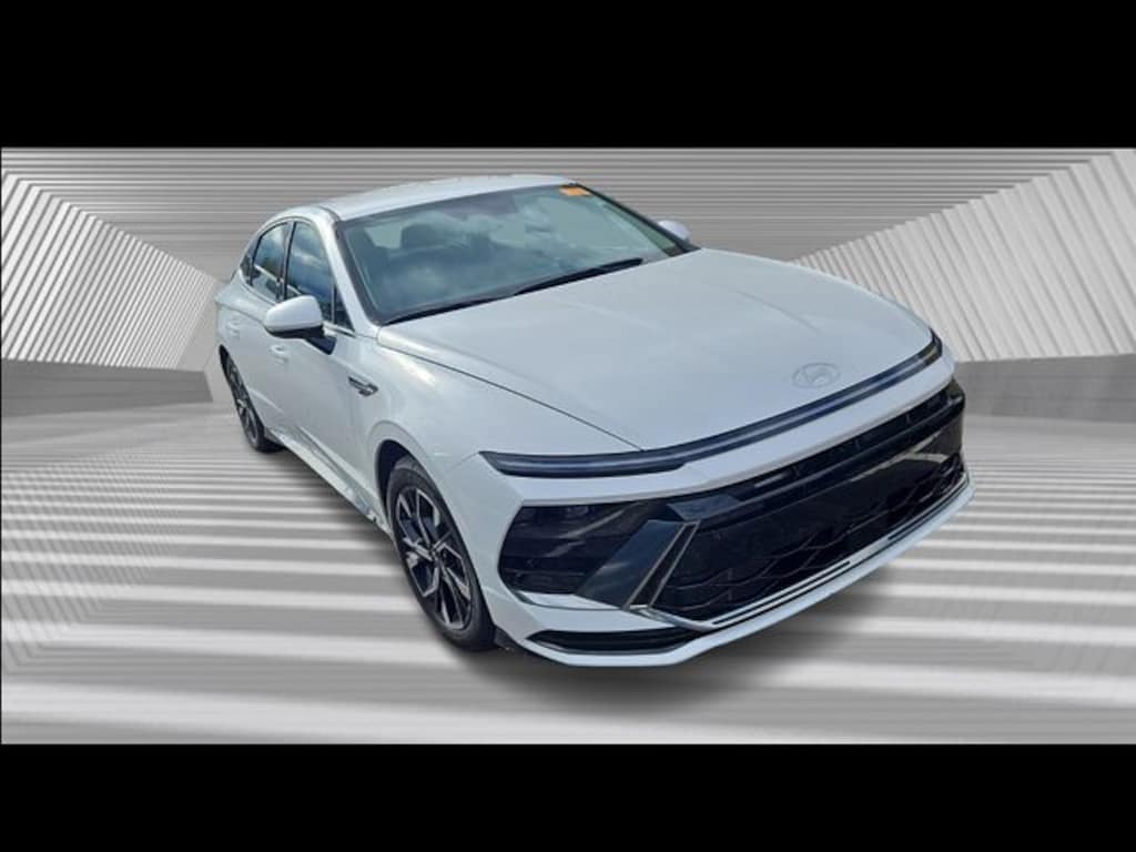 Used 2024 Hyundai Sonata SEL Sedan