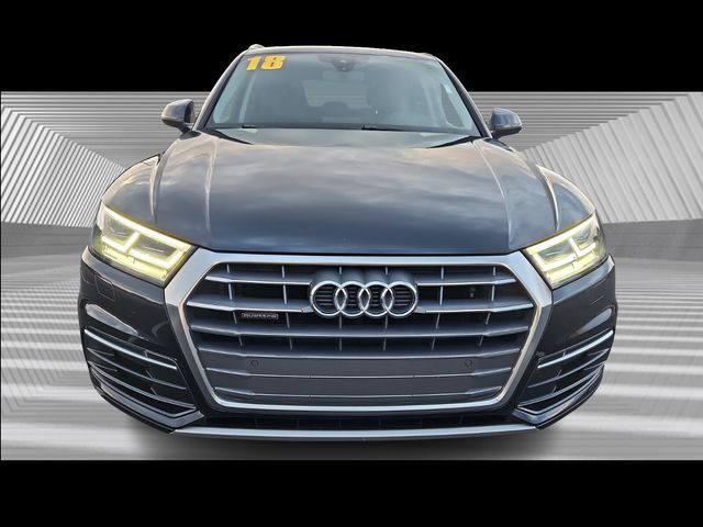 2018 Audi Q5 2.0T Premium Plus photo 2