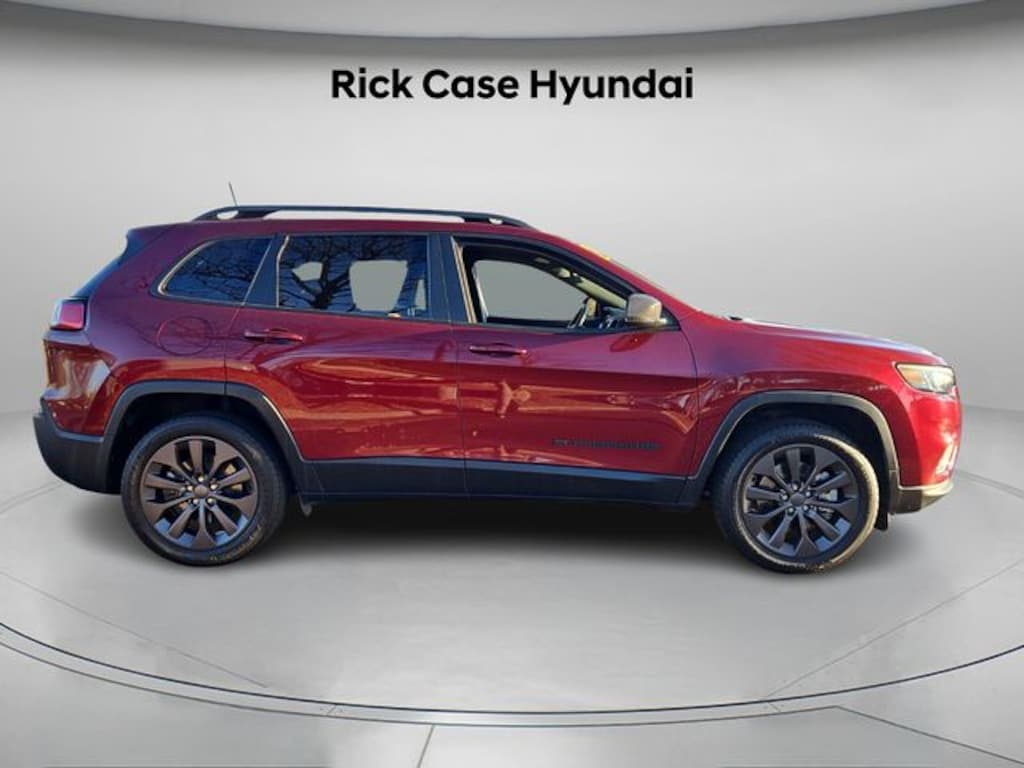 Used 2021 Jeep Cherokee Latitude Lux SUV
