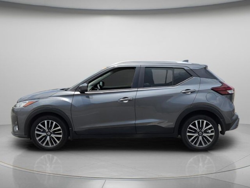 Used 2021 Nissan Kicks SV SUV