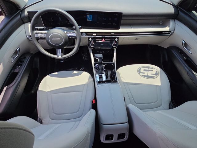 2025 Hyundai Tucson SEL - Photo 14