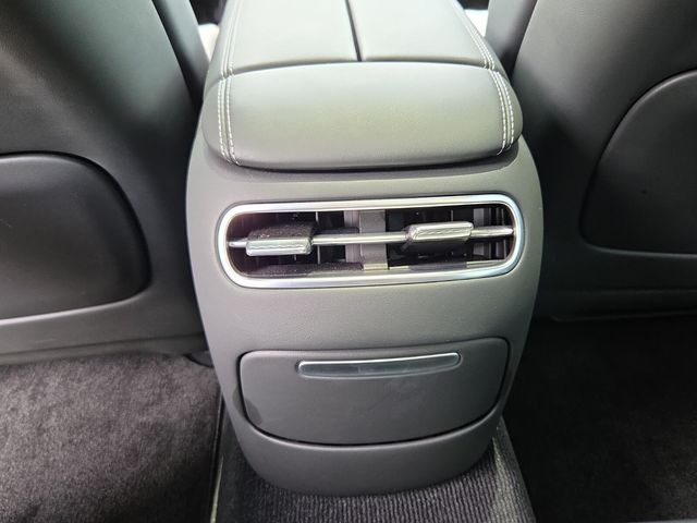 2025 GENESIS G90 Base - Photo 15