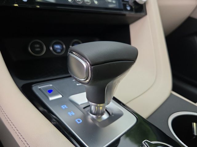 2026 GENESIS G70 Standard - Photo 20