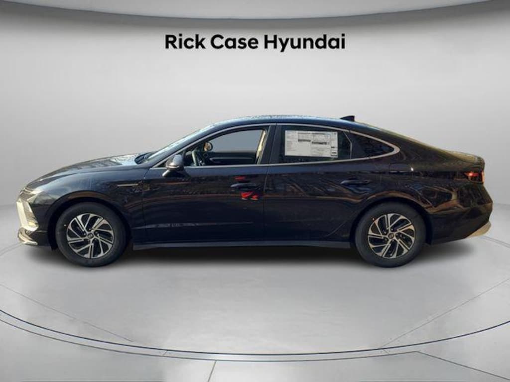 New 2026 Hyundai Sonata Hybrid Blue Sedan