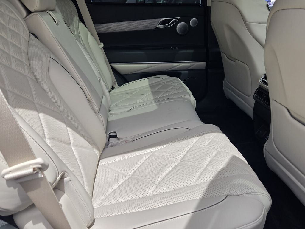 2025 GENESIS GV80 Prestige - Photo 15