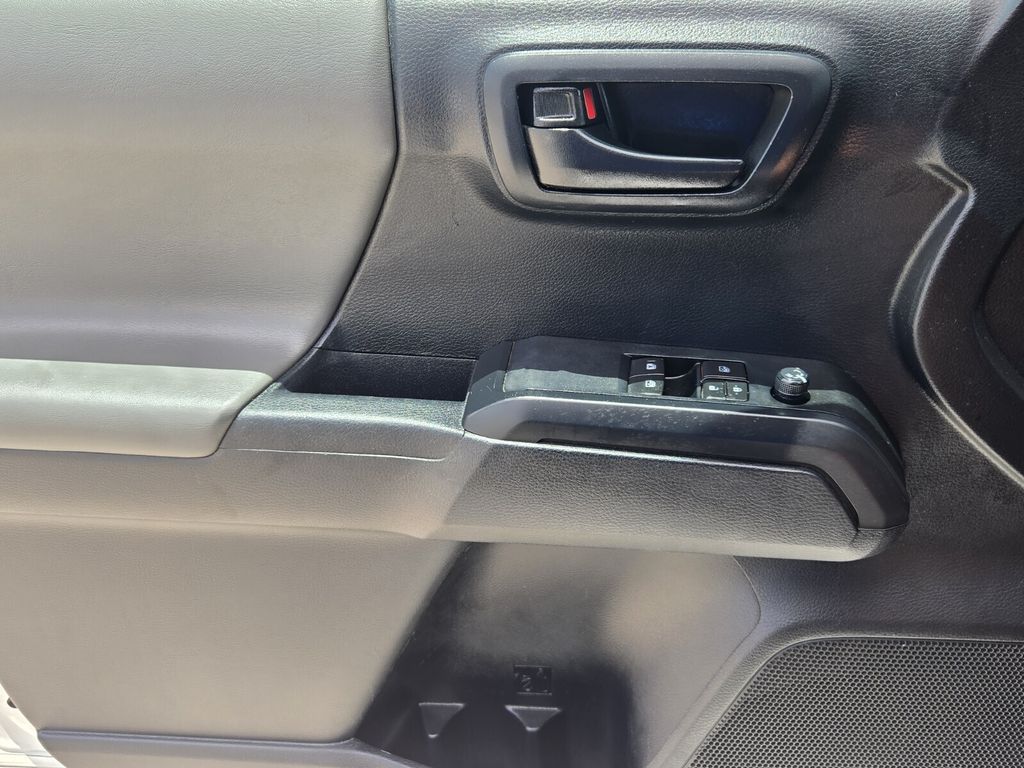 2019 Toyota Tacoma SR - Photo 27