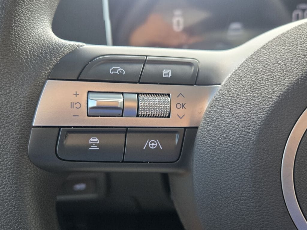 2025 Hyundai Sonata SE - Photo 24