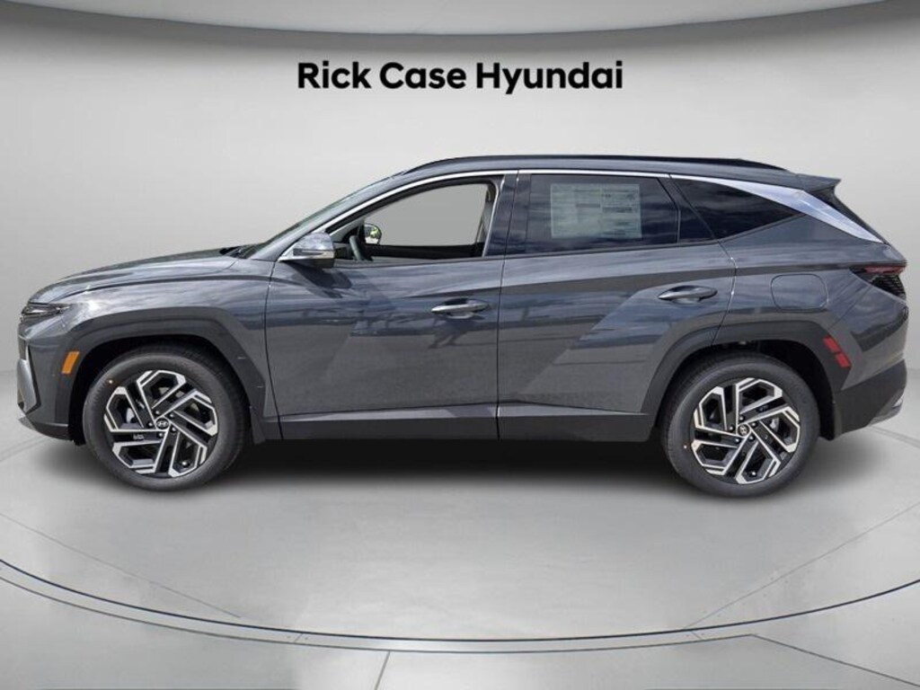 New 2026 Hyundai Tucson Limited FWD SUV