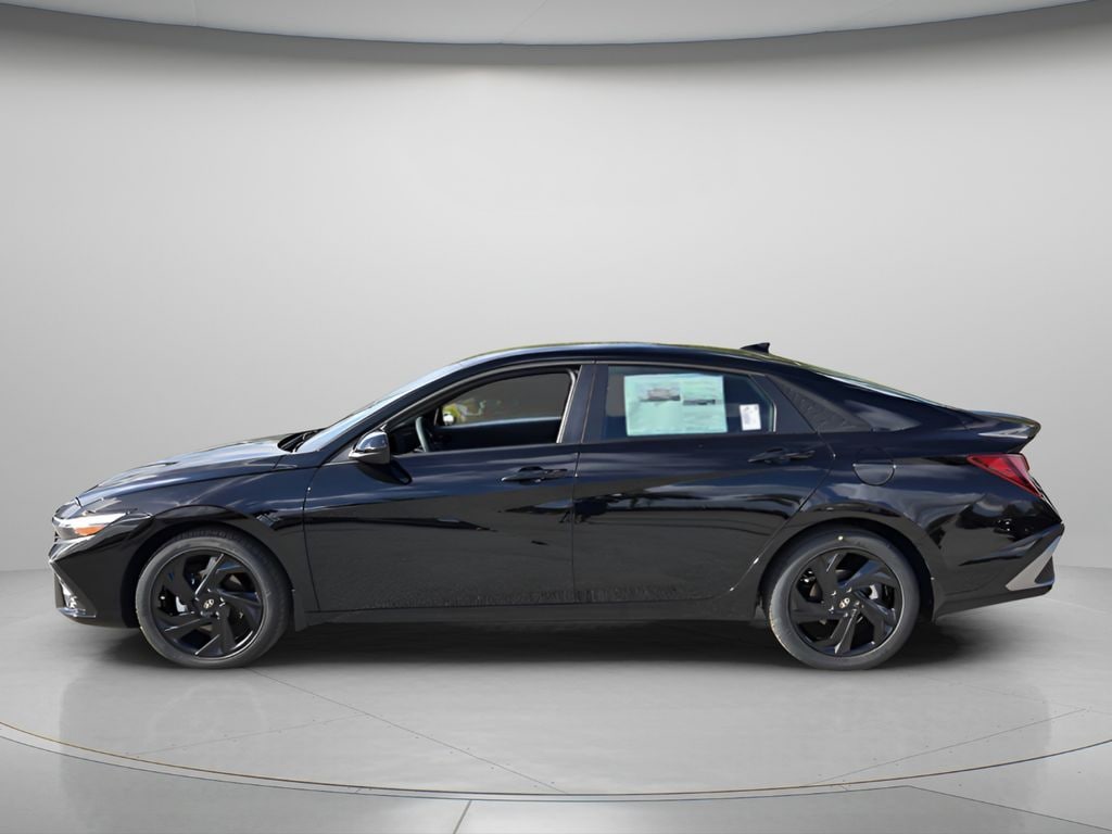 New 2026 Hyundai Elantra SEL Sport Sedan