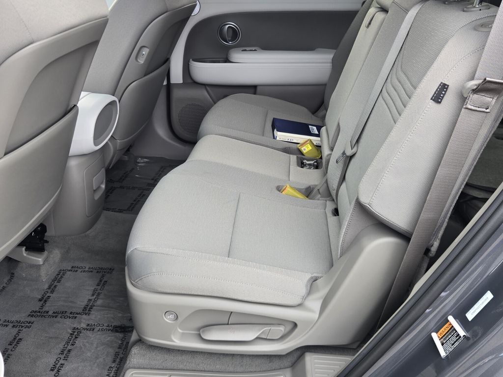 2026 Hyundai Palisade SE - Photo 11