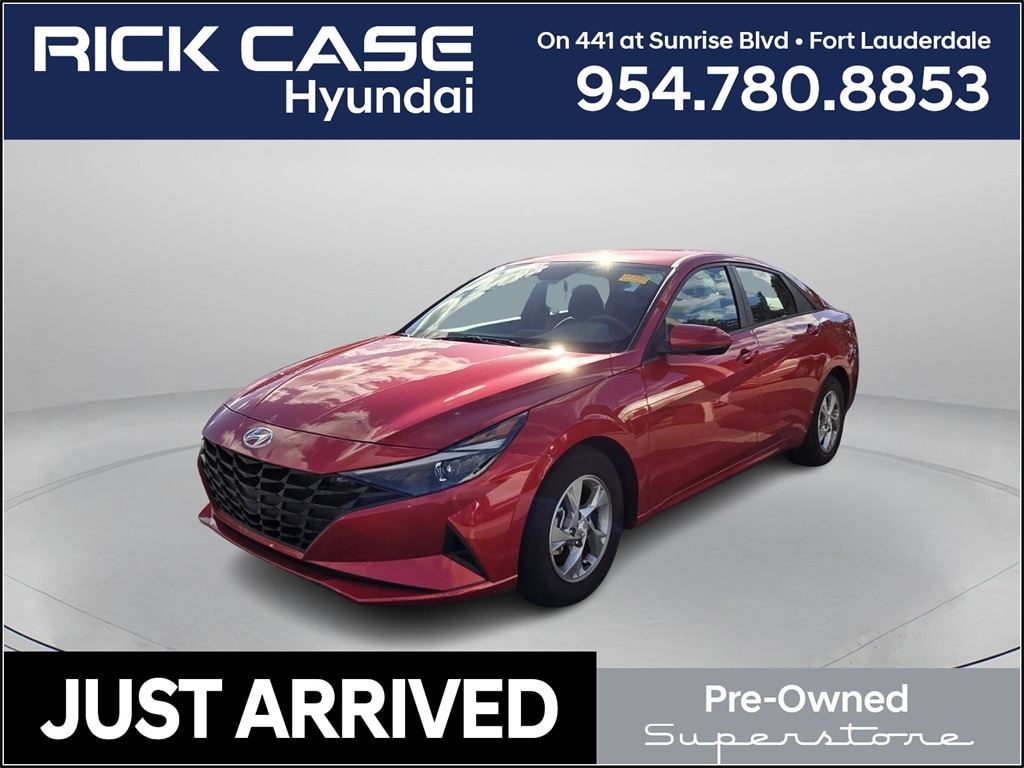 2023 Hyundai Elantra SE