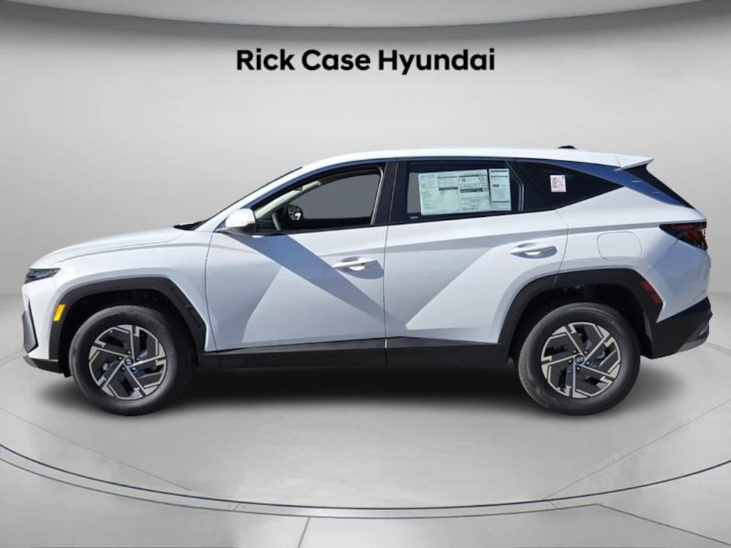 New 2026 Hyundai Tucson Hybrid Blue SUV