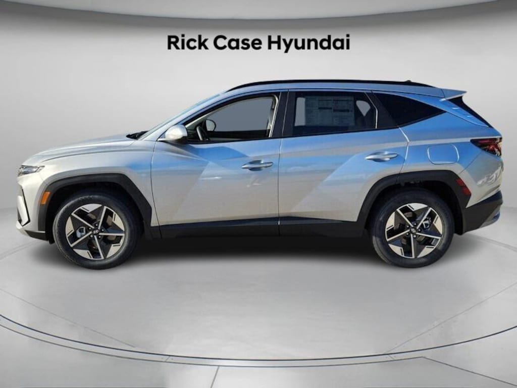 New 2026 Hyundai Tucson SEL FWD SUV