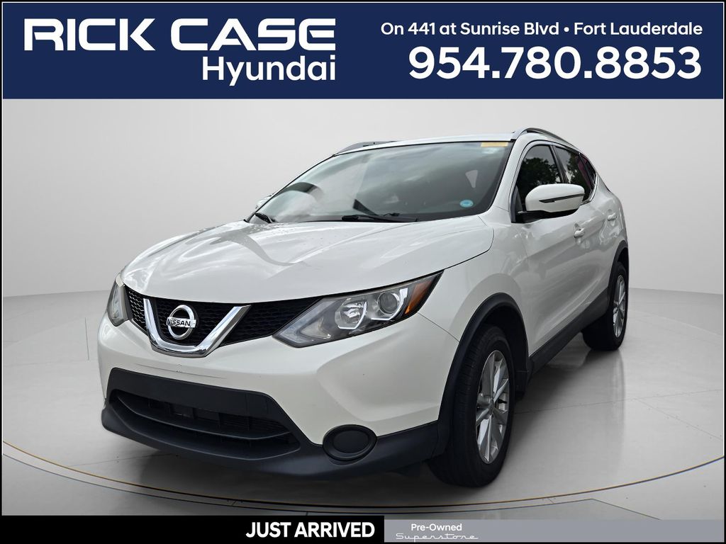 2017 Nissan Rogue Sport SV