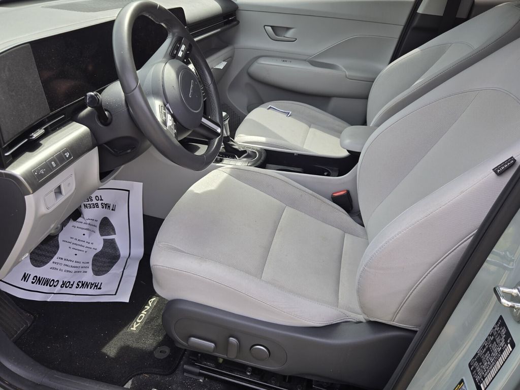 2024 Hyundai Kona SEL - Photo 7