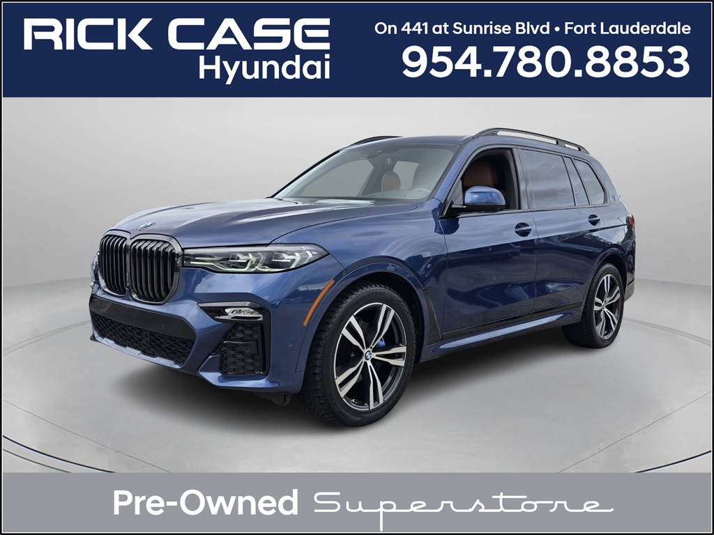 2022 BMW X7 40i's photo