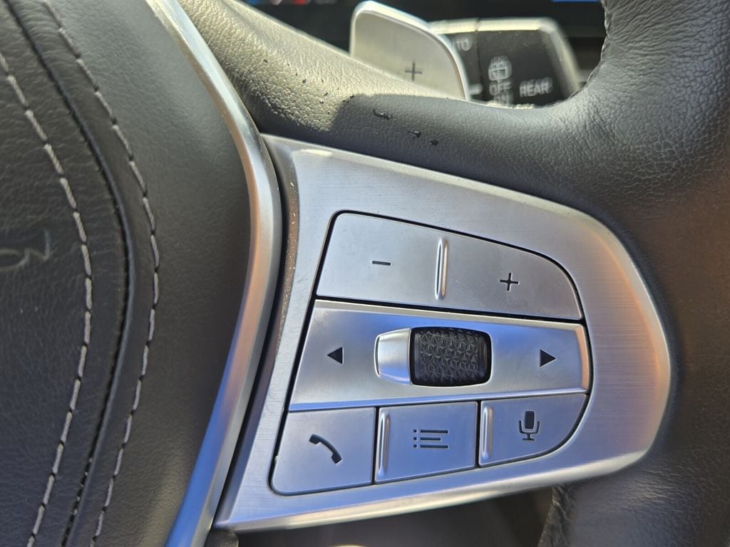 2025 BMW X7 40i - Photo 27